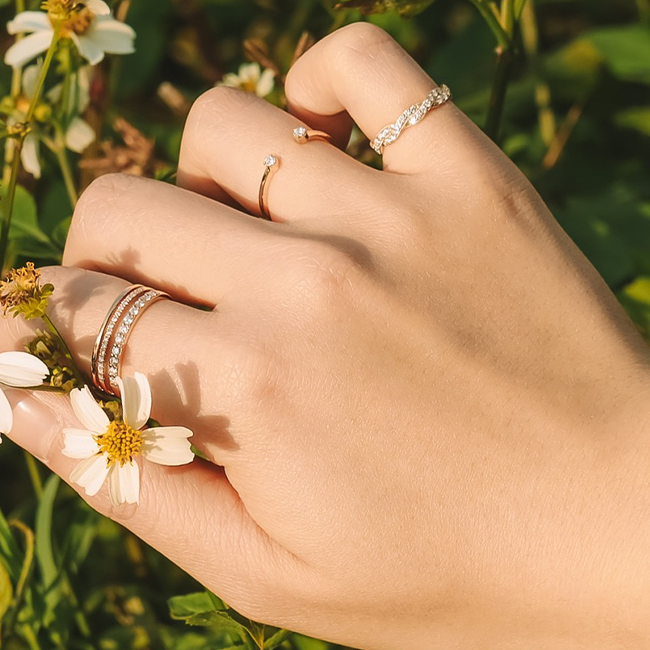 Sparkle open diamond ring